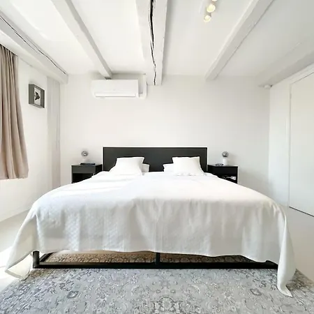 Wijnkopershuis Hendricksz Apartman Amszterdam