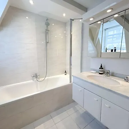 Wijnkopershuis Hendricksz Apartman *